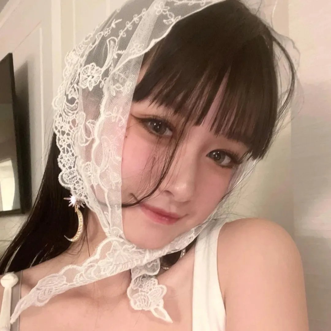 蛮舟艳影